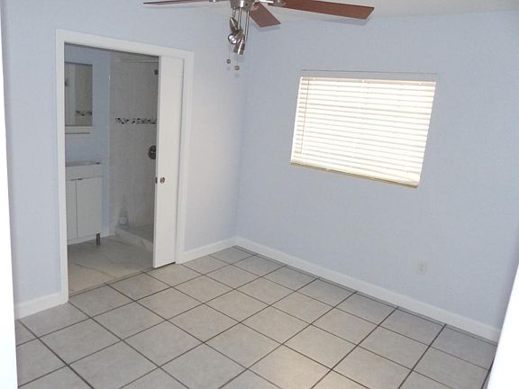 5th image of 850 NE 90th St APT 1