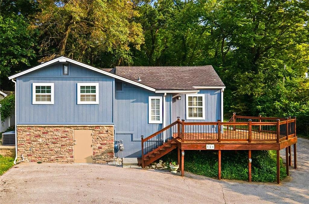 134 T St, Lake Lotawana, MO 64086 Zillow