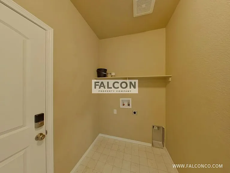 9958 Golf Crest Dr — Photo 7