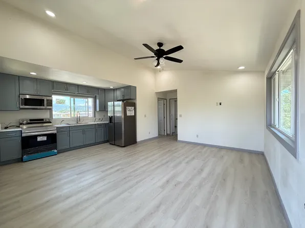 99-234 Ohenana Loop Unit A, Aiea, HI 96701