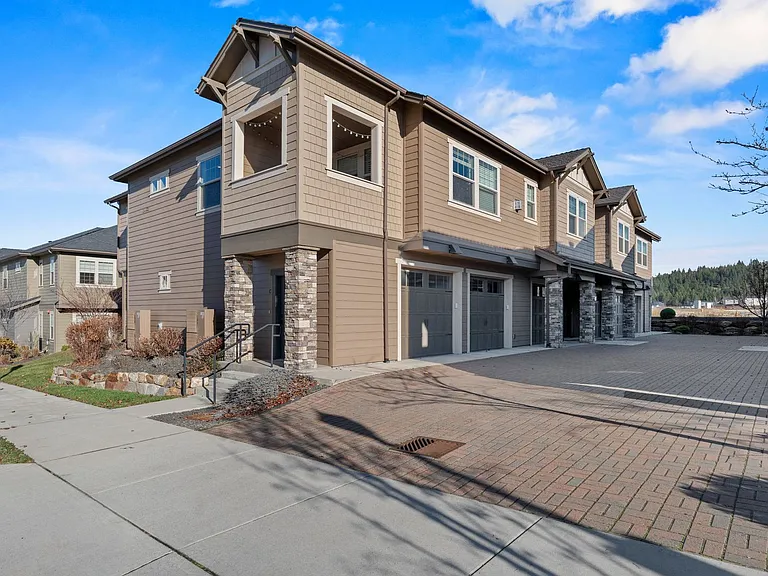 24493 E Pinnacle Ct — Photo 20
