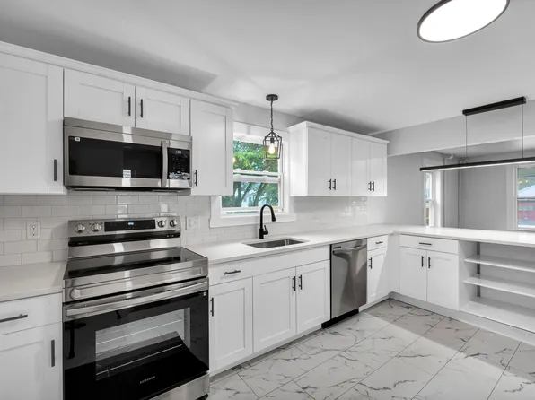 291 Main Street, Cromwell, CT 06416