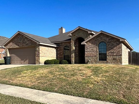 3rd image of 307 Belo Dr