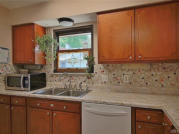 5th image of 3861 Greenbelt Ave