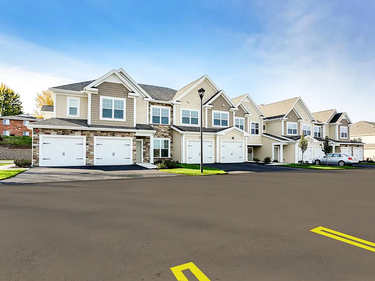 The Glen at Perinton Hills in Fairport, NY