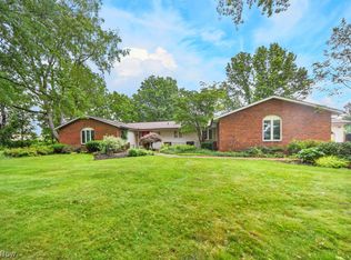 3373 Wilkinson Dr, Akron, OH 44333