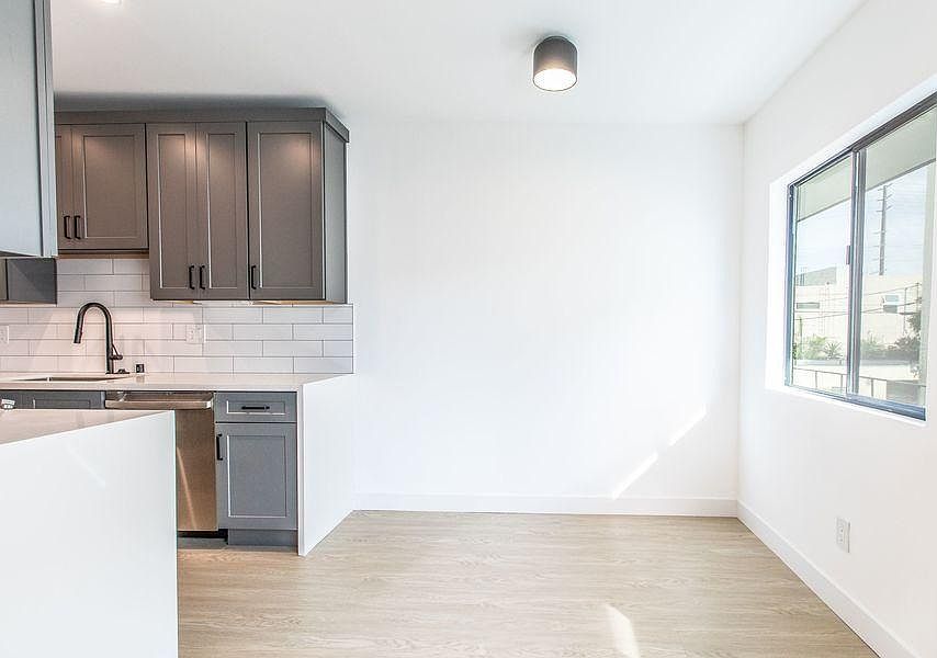 1st image of 1-6133 Eleanor Ave #1