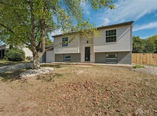 628 Jamestown Dr, Miamisburg, OH 45342