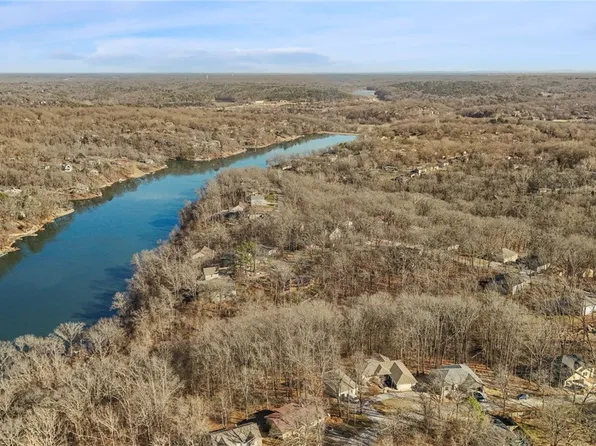 Purfleet Dr #39, Bella Vista, AR 72715