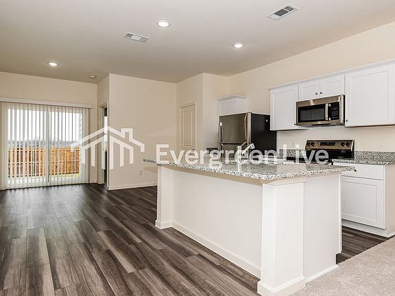 4th image of 6056 Mojave Dr