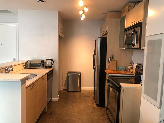 4th image of 350 NE 24th St APT 504