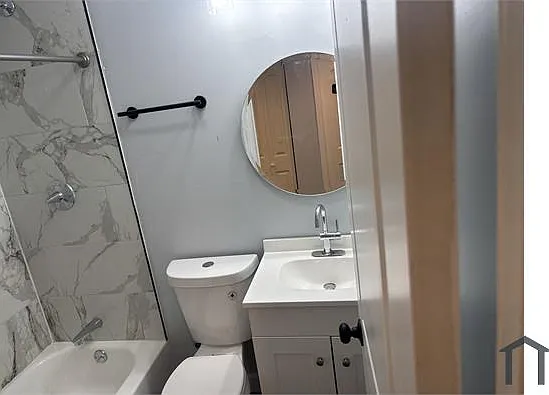 6148 S Saint Lawrence Ave #1 — Photo 5