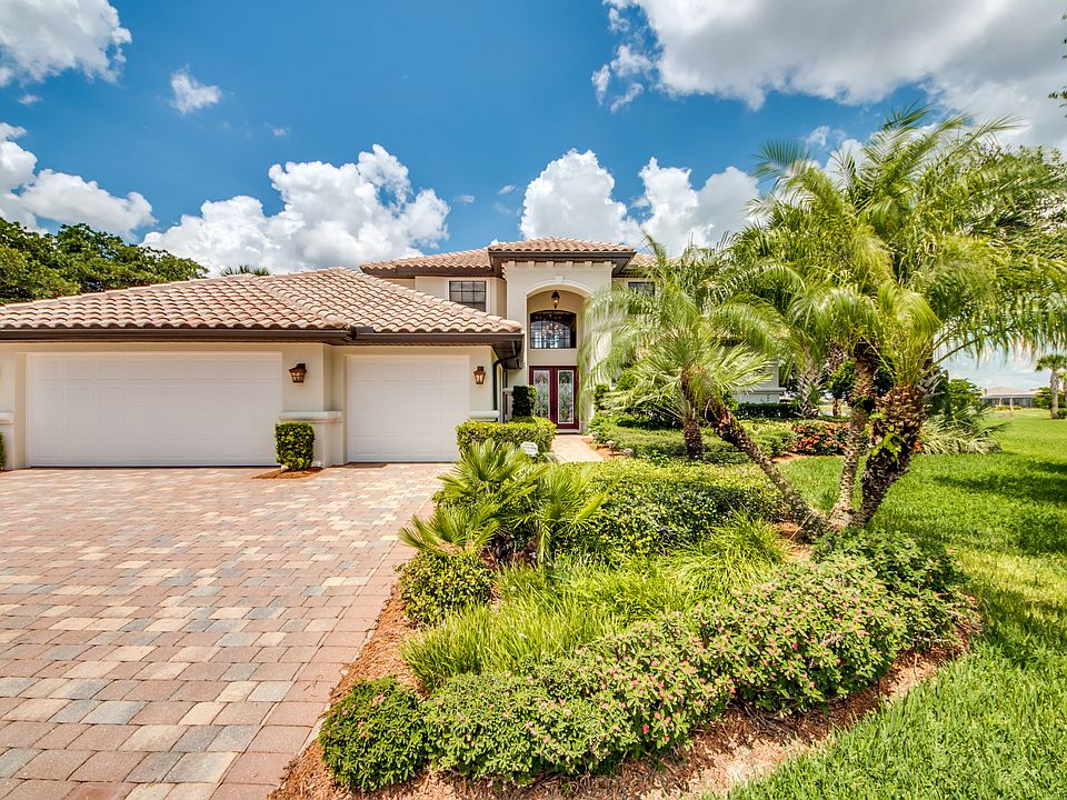 1st image of 10136 Avalon Lake Cir