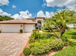 10136 Avalon Lake Cir, Fort Myers, FL 33913