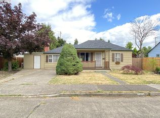 1312 Parker St, Springfield, OR 97477