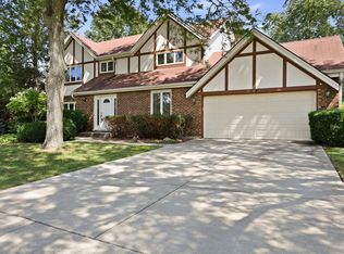 3501 Wilshire Dr, Hoffman Estates, IL 60067