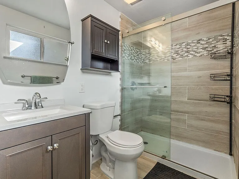 701 Bowman Dr — Photo 25