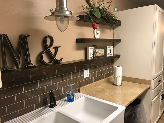 3rd image of 2419 Settlers Way