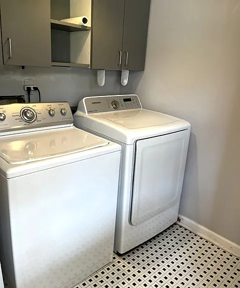 240 Boulevard SE — Photo 19