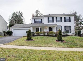 920 Pheasant Run Dr, Gaithersburg, MD 20878