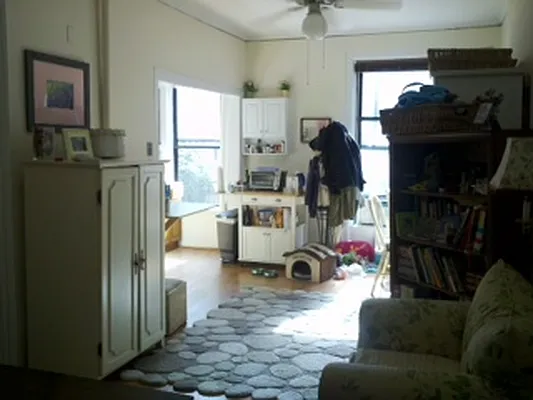 Rented by Frank Galeano Licensed Real Estate Broker INC | media 54