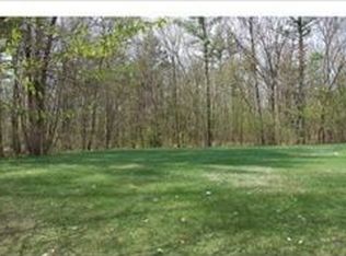 170 Fieldstone Dr, Londonderry, NH 03053