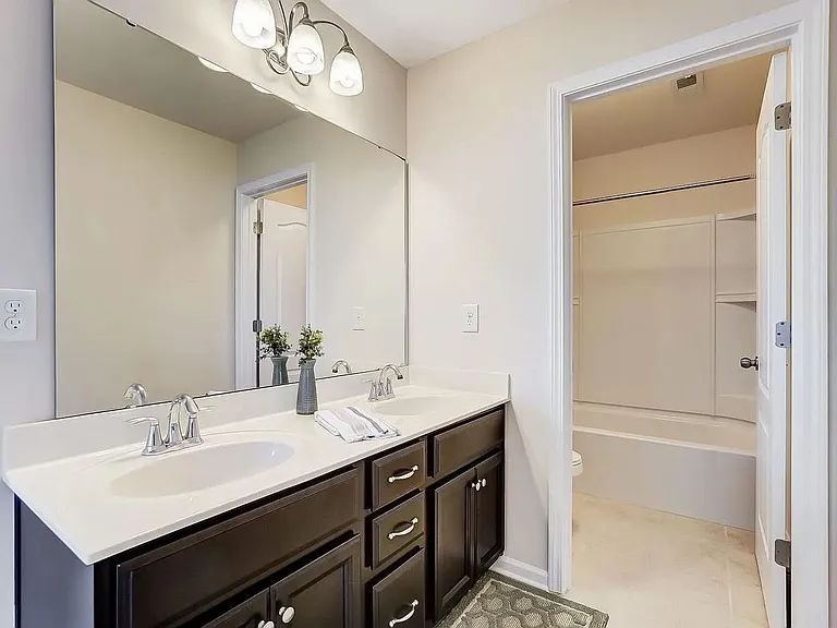 14420 Green Birch Dr — Photo 2