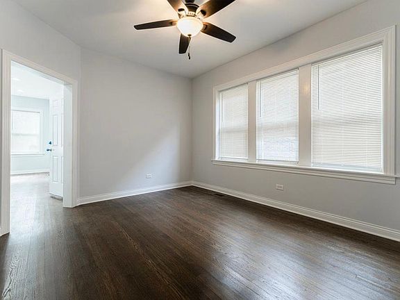 5th image of 7420 S Kingston Ave #1