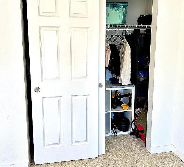 Second floor - Bedroom 3 Closet