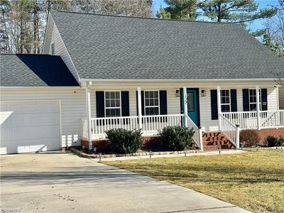 122 Coral Ln, Thomasville, NC, 27360