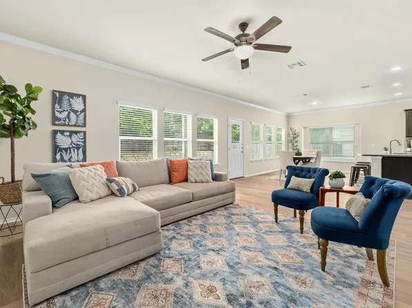 10124 Pinnacle Crest Loop, Austin, TX 78747