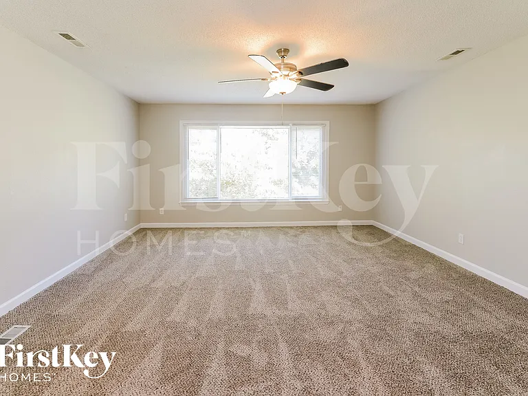 1045 High Ridge Rd — Photo 9