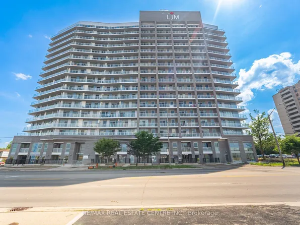 2782 Barton St E, Hamilton, ON