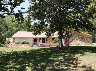 635 W National St, Hernando, FL 34442