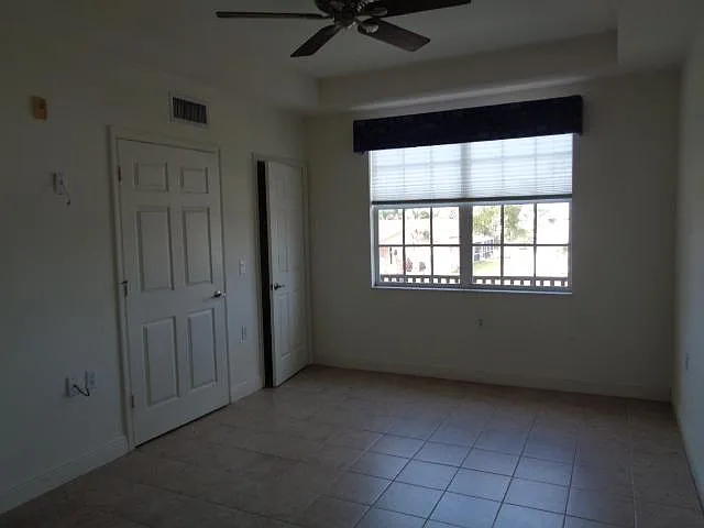1512 SW 50th St #203 — Photo 9