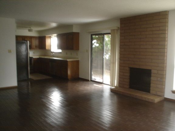 Living room/Kitchen