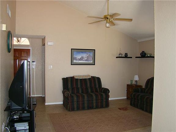 3rd image of 12140 Tower Hill Dr