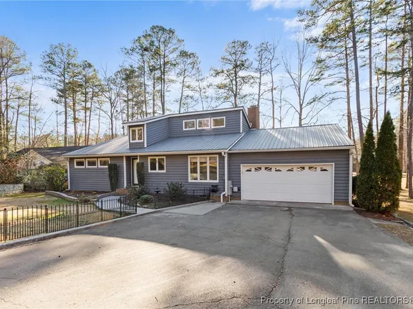 527 Perth Dr, Sanford, NC 27332