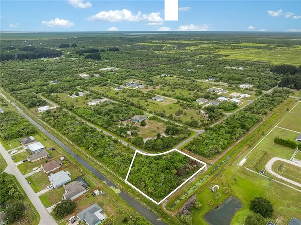 615 Wisham St SW, Palm Bay, FL 32908