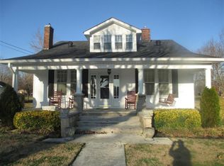 501 Old Highway 31 E, Bethpage, TN 37022
