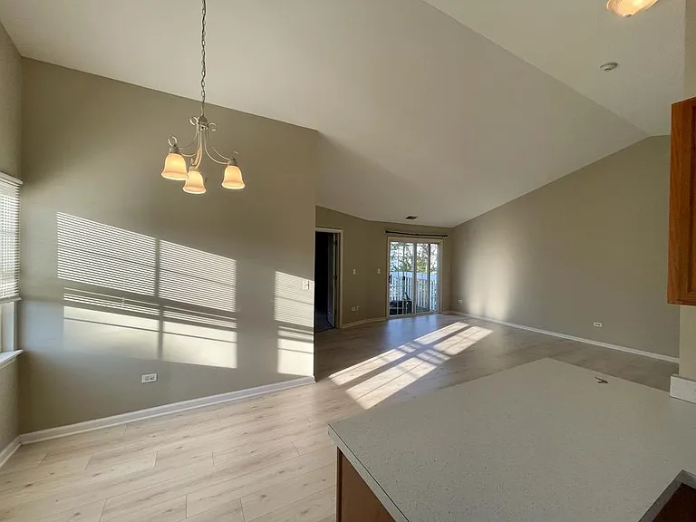 2919 Rutland Cir #204 — Photo 5