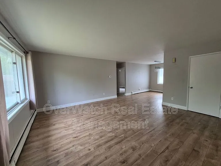 8114 Boundary Ave #D — Photo 5