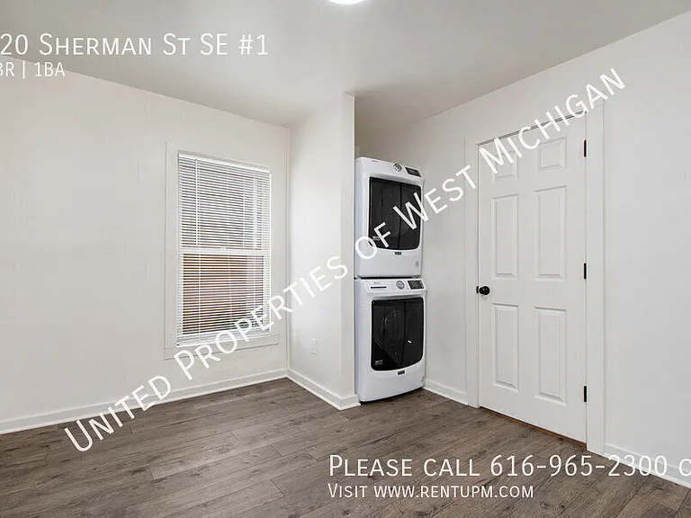 720 Sherman St SE #1 — Photo 12