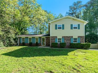 1112 Martin Nash Rd, Lilburn, GA 30047