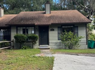 1403 Liberty Ave, Mount Dora, FL 32757