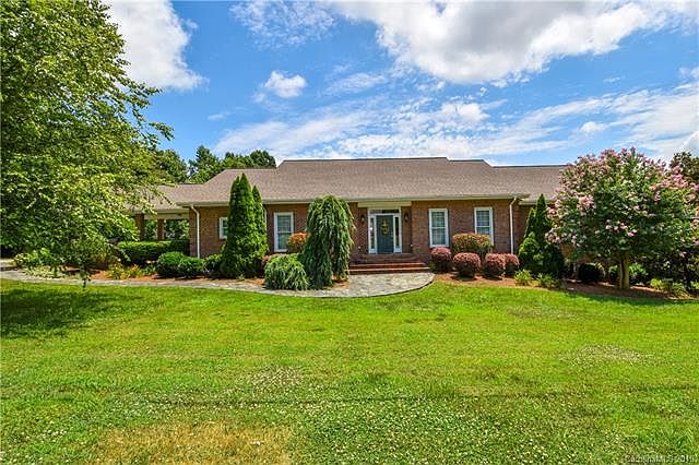 1st image of 433 E Glen Eagles Rd