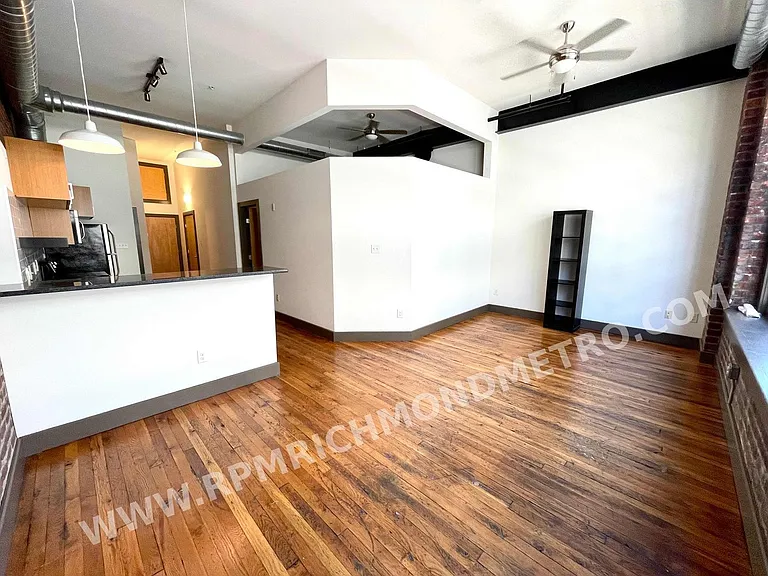 1322 W Broad St — Photo 21
