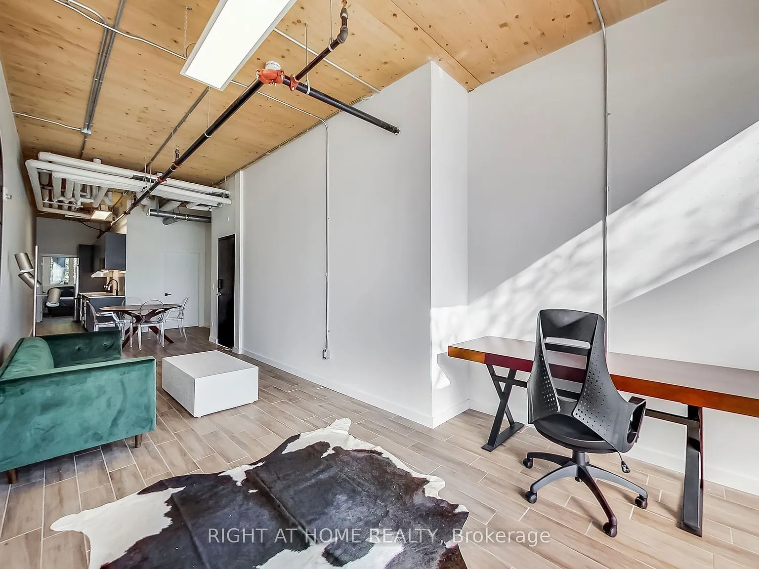 Lofts On Queen — Photo 3