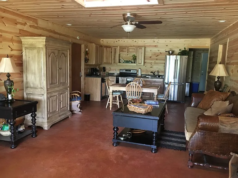 172 W Flag Creek Ranch Rd — Photo 11