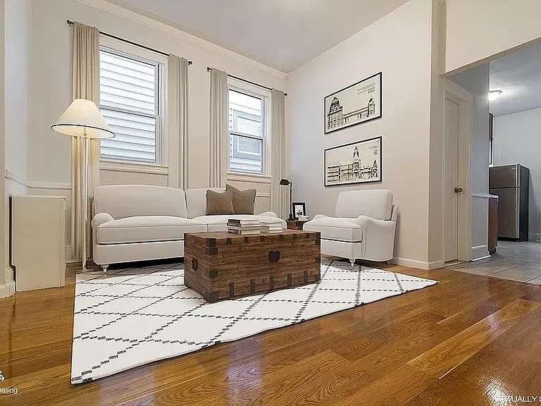 888 Summit Ave #1 — Photo 6